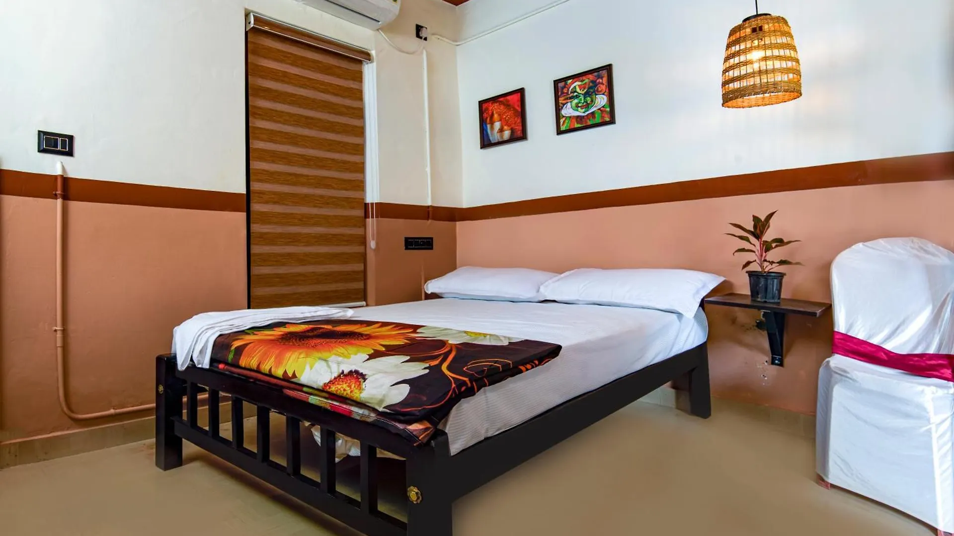 Rams Guest House Samudra-Walk To Cliff,Odayam,Black Beach Varkala